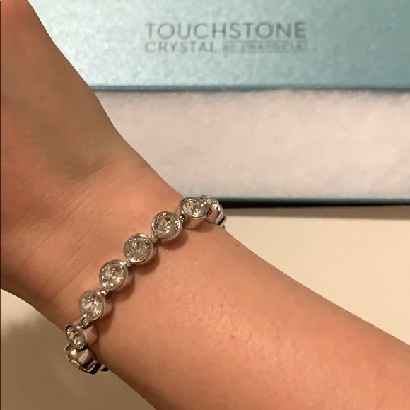 White Crystal Ice Bracelet (Swarovski) - Picture 3 of 4